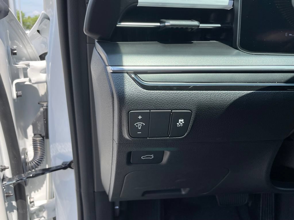 New 2026 Kia K5 GT-Line FWD image 12