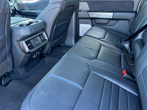 Used 2025 Ford F450 Platinum w/ FX4 Off-Road Package image 12