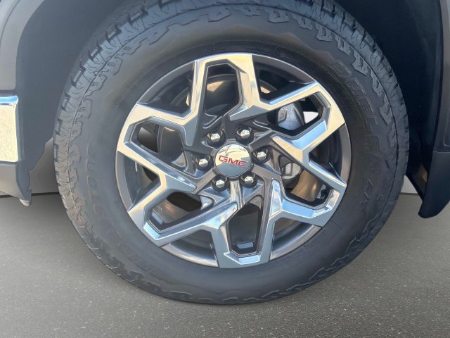 Used 2023 GMC Sierra 1500 SLT w/ SLT Premium Package AWD/4WD image 10