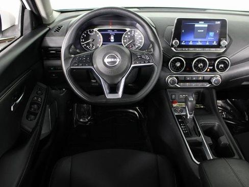 Certified 2024 Nissan Sentra SV image 5