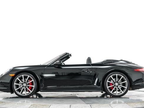 Used 2014 Porsche 911 Carrera S RWD image 6