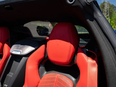 Used 2023 Chevrolet Corvette Stingray Preferred Cpe w/ Z51 Performance Package RWD image 37