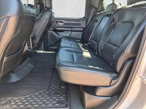 Used 2022 RAM 1500 Big Horn AWD/4WD image 18