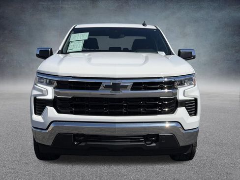 Used 2025 Chevrolet Silverado 1500 LT AWD/4WD image 9