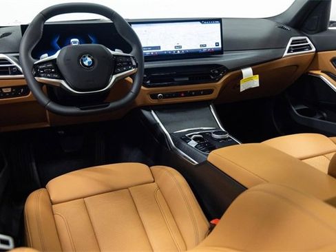 New 2026 BMW 330i xDrive Sedan w/ Premium Package image 22