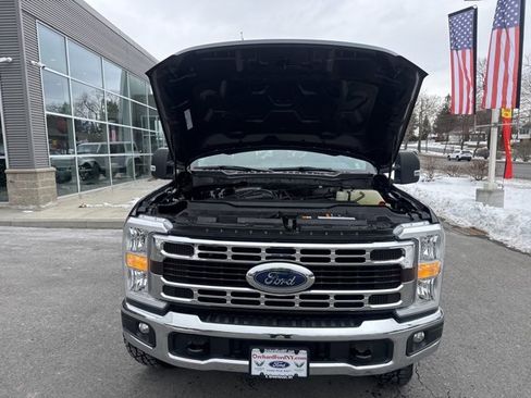 Certified 2024 Ford F350 XLT w/ FX4 Off-Road Package image 10