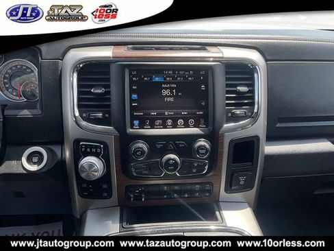 Used 2017 RAM 1500 Laramie w/ Convenience Group AWD/4WD image 17