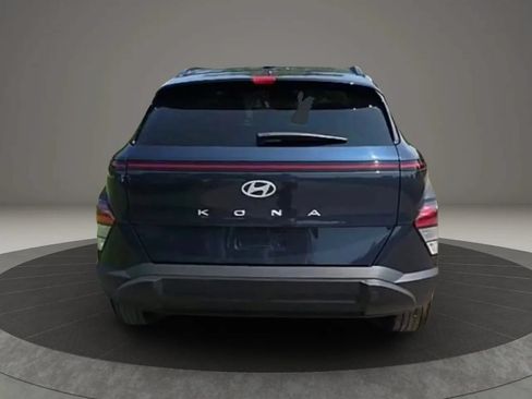 Used 2026 Hyundai Kona SEL Sport FWD image 5