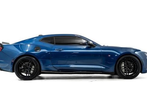 Used 2022 Chevrolet Camaro SS image 5