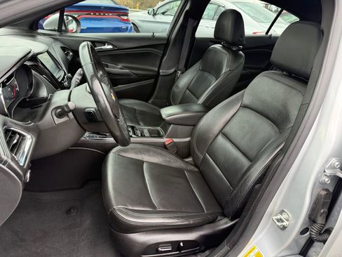 Used 2016 Chevrolet Cruze Premier image 9