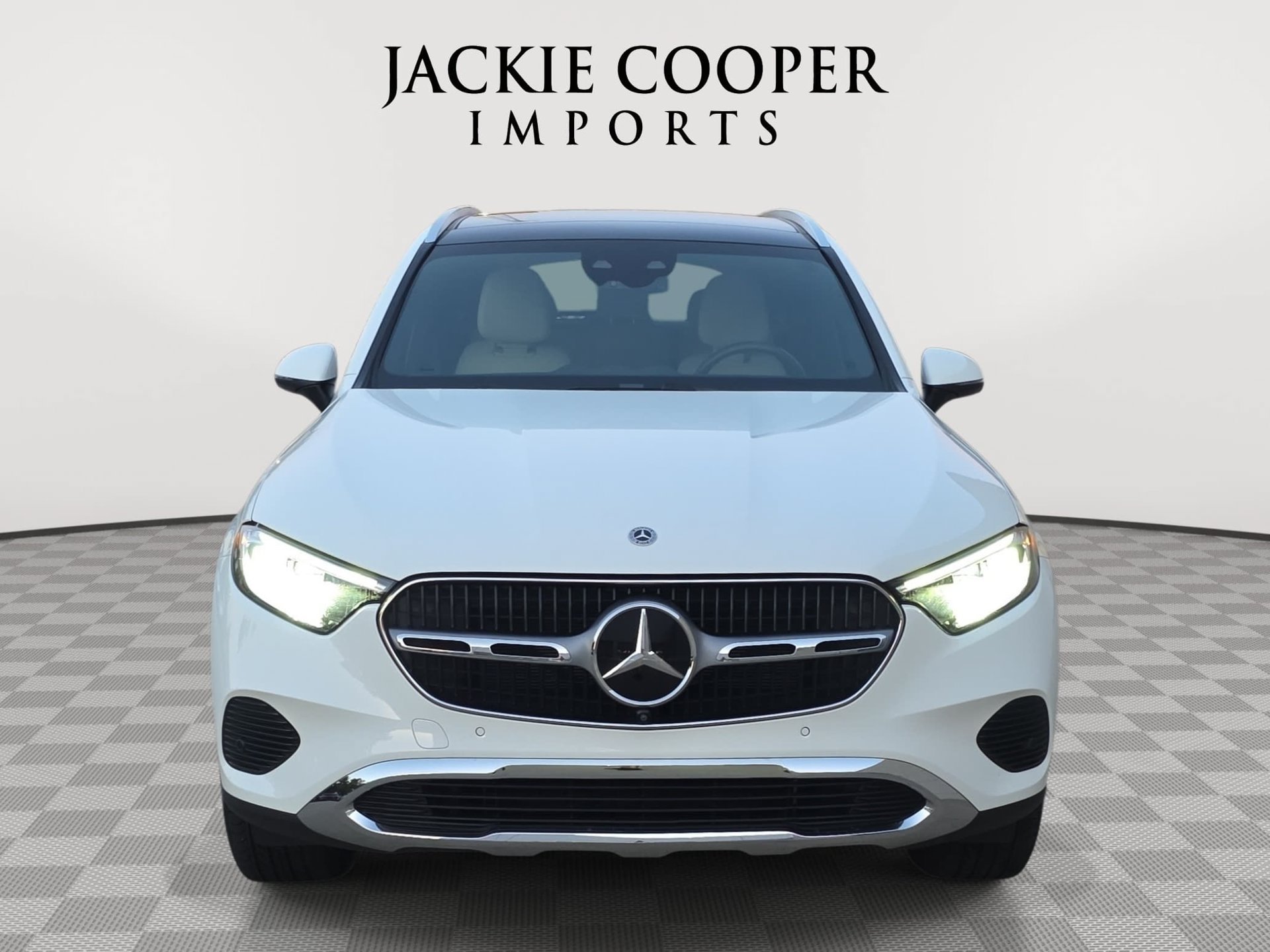 Certified 2026 Mercedes-Benz GLC 350e 4MATIC image 2
