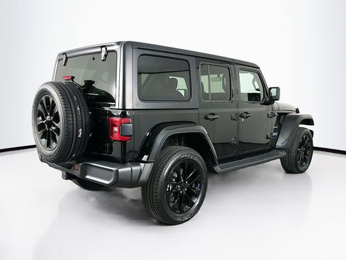 Used 2023 Jeep Wrangler Sahara w/ Cold Weather Group image 9