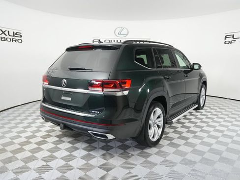 Used 2021 Volkswagen Atlas SE w/ Panoramic Sunroof Package FWD image 7