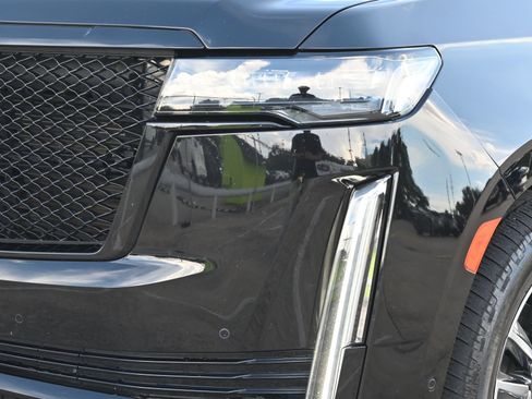 Used 2023 Cadillac Escalade Sport w/ Touring Package AWD/4WD image 27