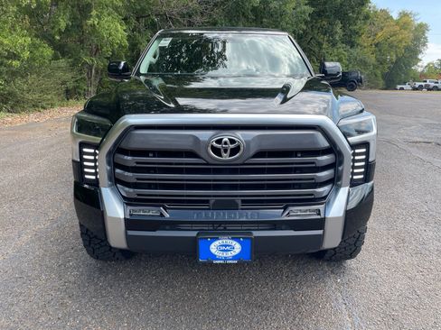Used 2024 Toyota Tundra Limited w/ Power Package AWD/4WD image 11