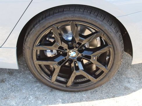 Used 2026 BMW 330i xDrive Sedan AWD/4WD image 11
