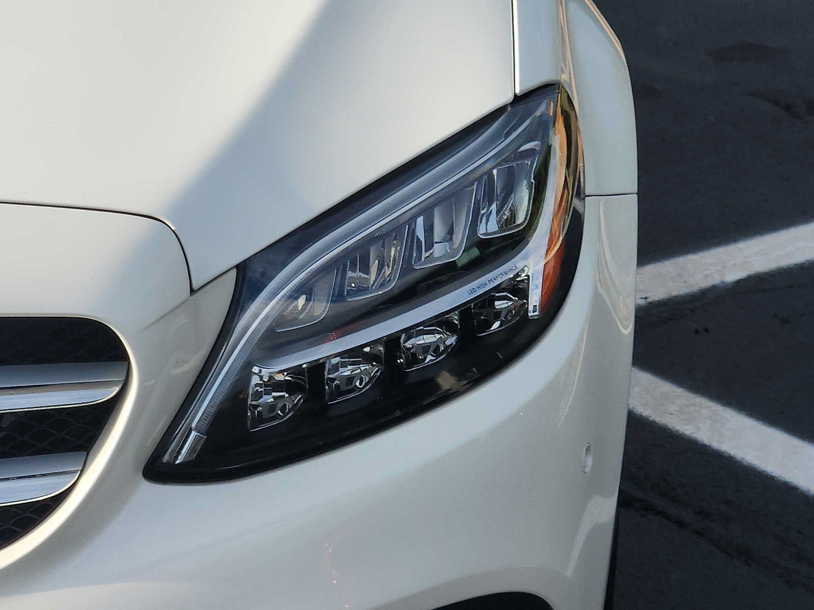 Used 2021 Mercedes-Benz C 300 4MATIC Sedan image 9