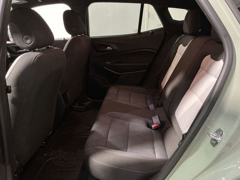 Used 2024 Chevrolet Trax RS w/ Driver Confidence Package image 31