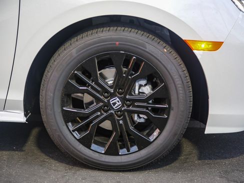 New 2026 Honda Odyssey Sport-L image 33