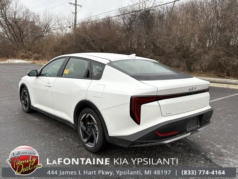 Certified 2025 Kia K4 EX image 3