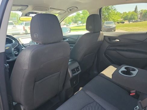 Used 2018 Chevrolet Equinox LT FWD image 28
