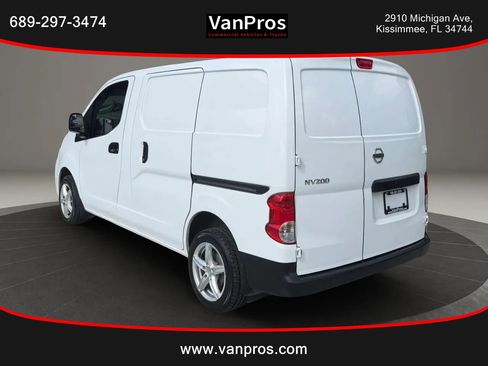 Used 2021 Nissan NV200 S FWD image 3