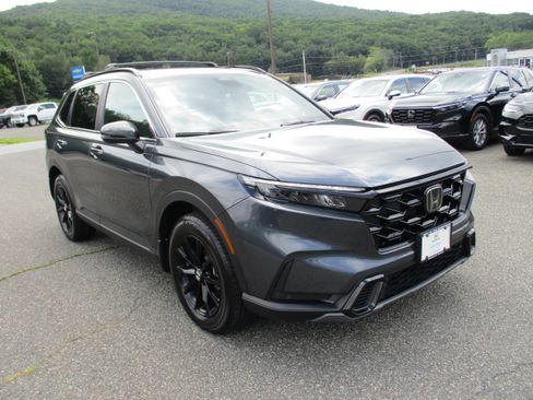 Certified 2024 Honda CR-V Sport-L image 3