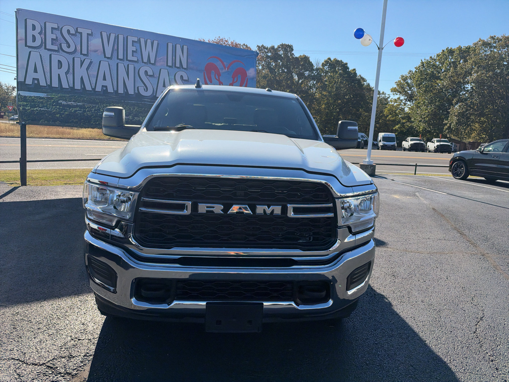 Used 2024 RAM 3500 Tradesman w/ Chrome Appearance Group AWD/4WD image 2