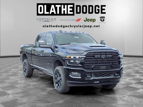 New 2026 RAM 2500 Laramie AWD/4WD image 29