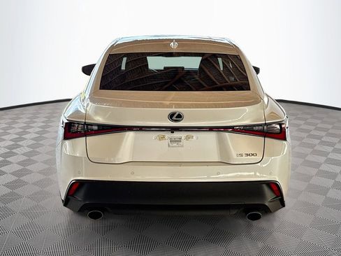 Used 2025 Lexus IS 300 w/ Premium Package RWD image 7