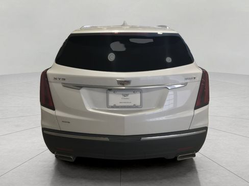 Certified 2025 Cadillac XT5 Luxury w/ LPO, Floor Liner Package image 8