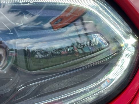 Used 2023 Dodge Charger SXT RWD image 5