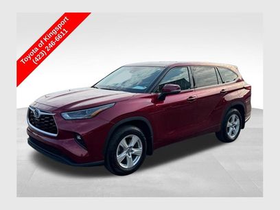 Used 2022 Toyota Highlander LE