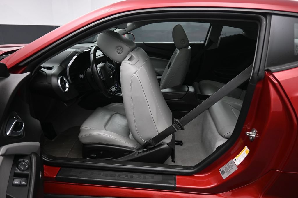 Used 2019 Chevrolet Camaro LT w/ RS Package RWD image 31