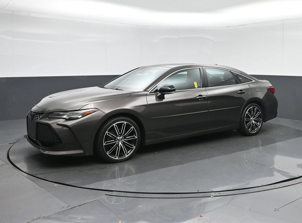 Used 2020 Toyota Avalon Touring w/ Advanced Safety Package FWD image 3