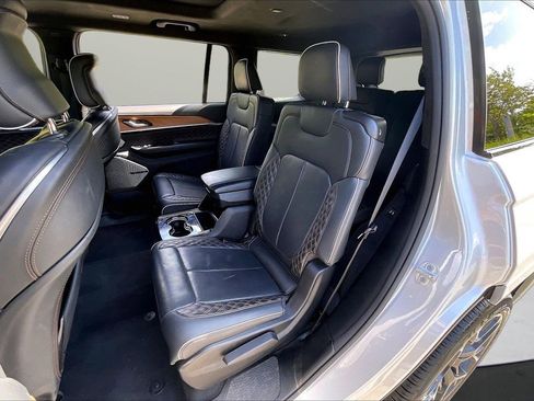 Certified 2023 Jeep Grand Cherokee L Summit AWD/4WD image 24
