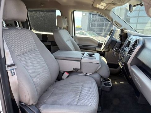 Used 2015 Ford F150 XLT w/ Trailer Tow Package AWD/4WD image 12