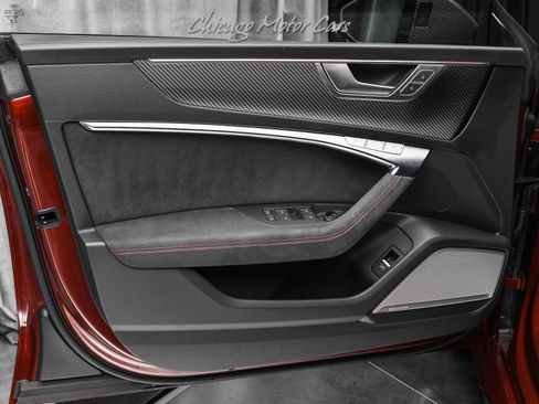Used 2025 Audi RS 7 performance Sportback AWD/4WD image 35