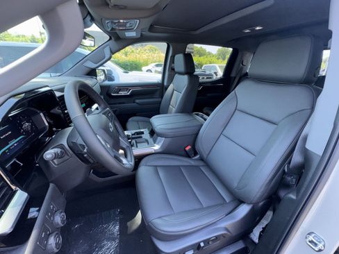New 2026 Chevrolet Silverado 1500 RST w/ Safety Package AWD/4WD image 13