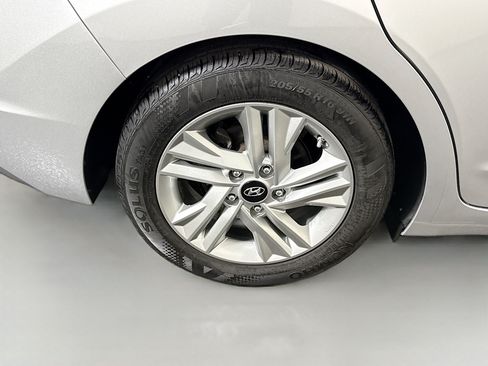 Used 2020 Hyundai Elantra Value Edition w/ Cargo Package (C1) FWD image 33