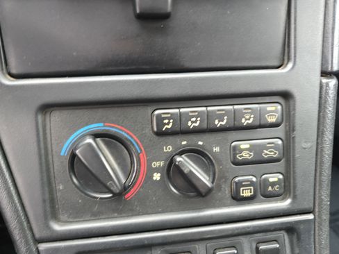 Used 1997 Toyota Celica GT image 15