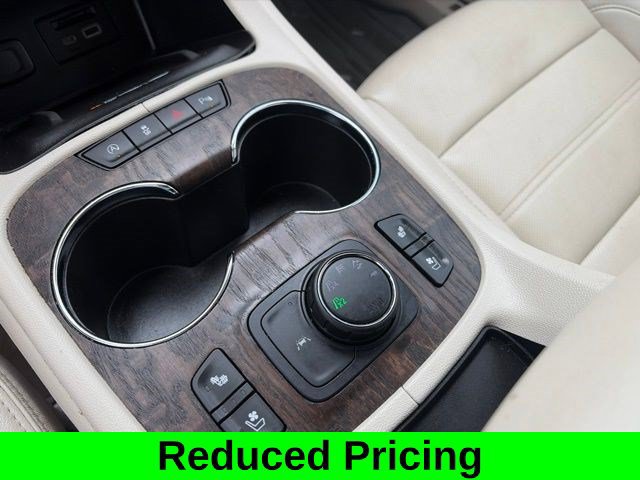 Used 2021 GMC Acadia Denali w/ Trailering Package AWD/4WD image 26