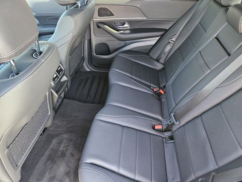 Certified 2025 Mercedes-Benz GLE 350 4MATIC image 30
