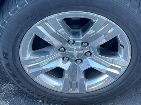 Used 2018 Chevrolet Silverado 1500 Custom w/ Trailering Package RWD image 15