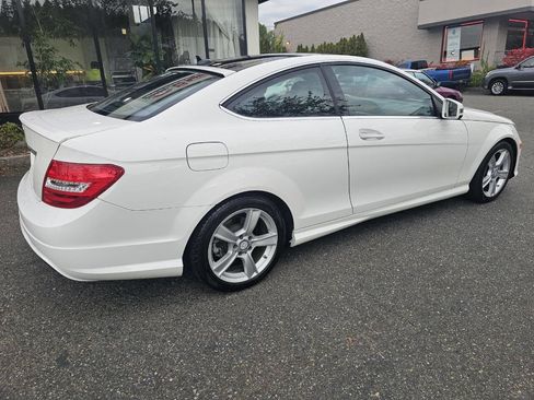 Used 2014 Mercedes-Benz C 250 Coupe image 8