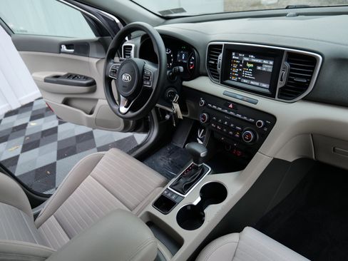 Used 2019 Kia Sportage LX w/ LX Popular Package image 35