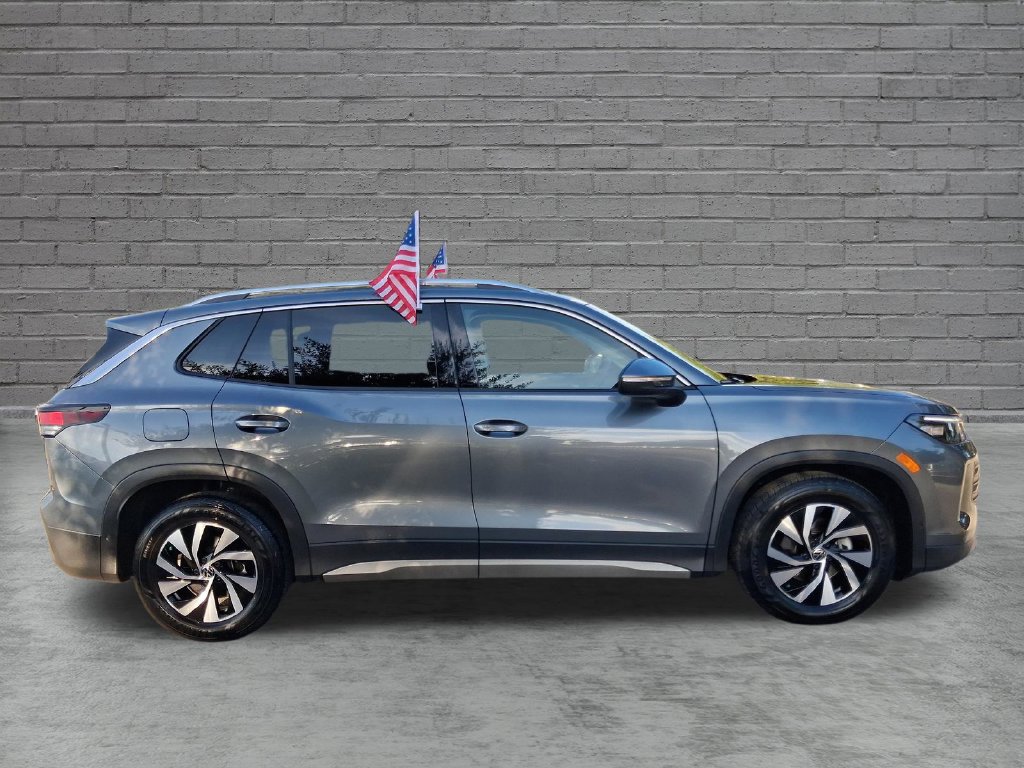 Certified 2026 Volkswagen Tiguan S FWD image 9