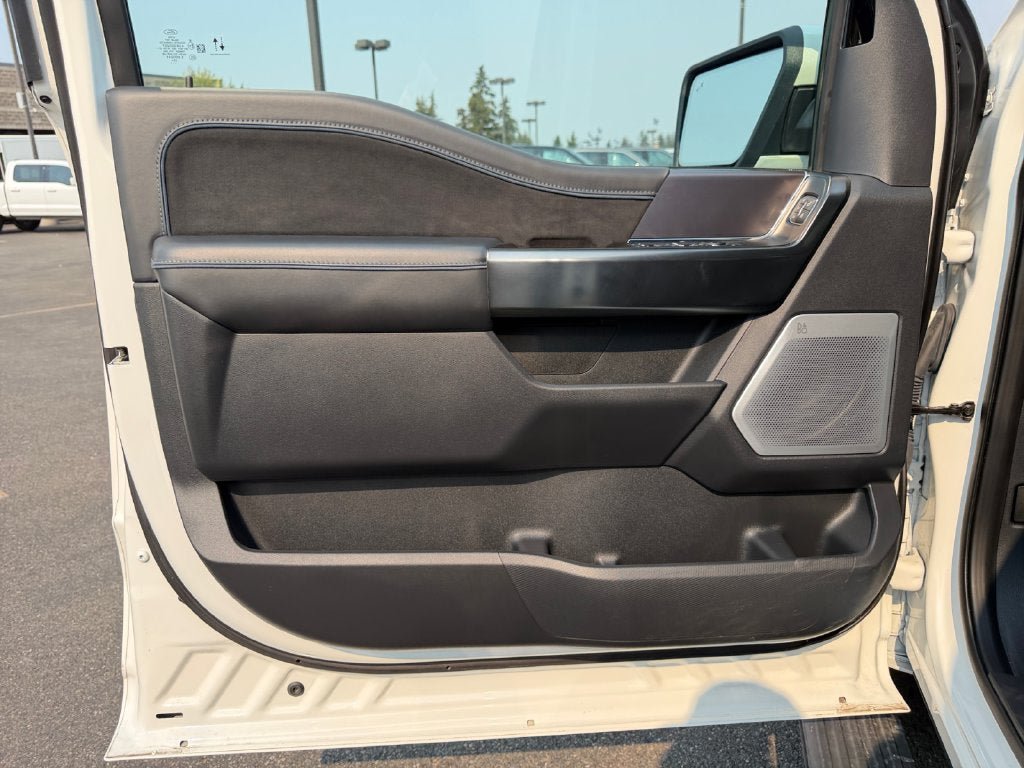 Used 2024 Ford F150 Platinum w/ FX4 Off-Road Package AWD/4WD image 19
