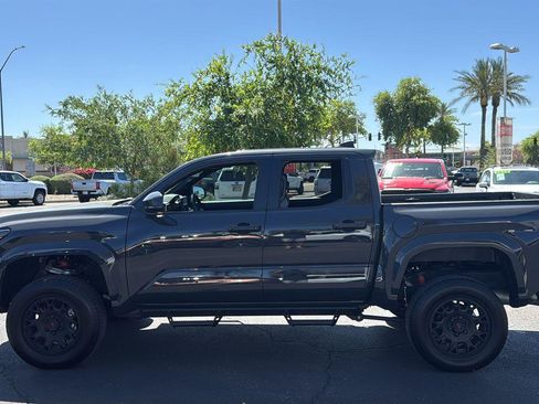 Certified 2025 Toyota Tacoma SR5 w/ SR5 Upgrade Package image 4