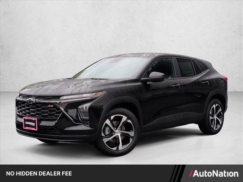 New 2026 Chevrolet Trax RS w/ Sunroof Package FWD image 1